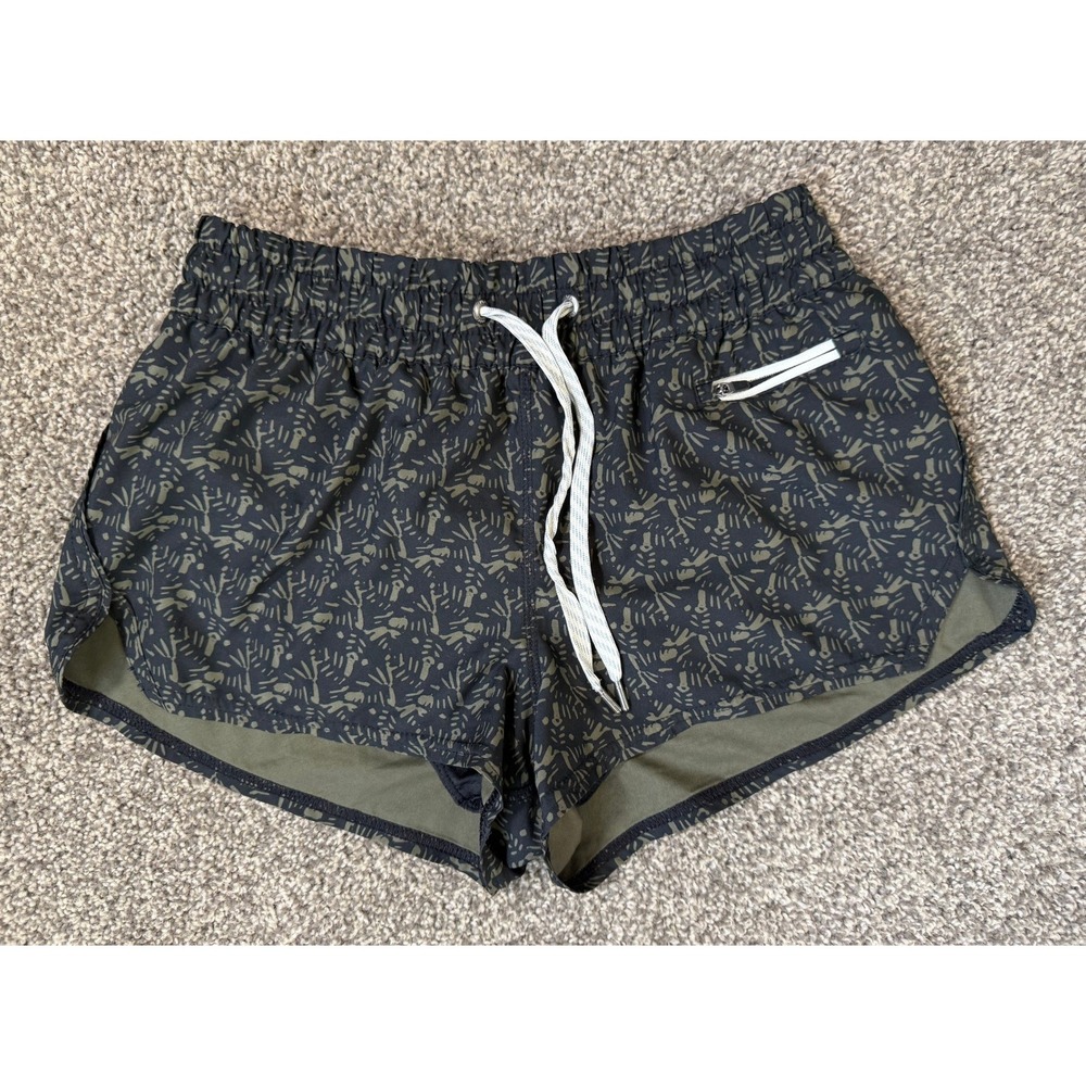 Vuori Clementine Shorts - Size Small
